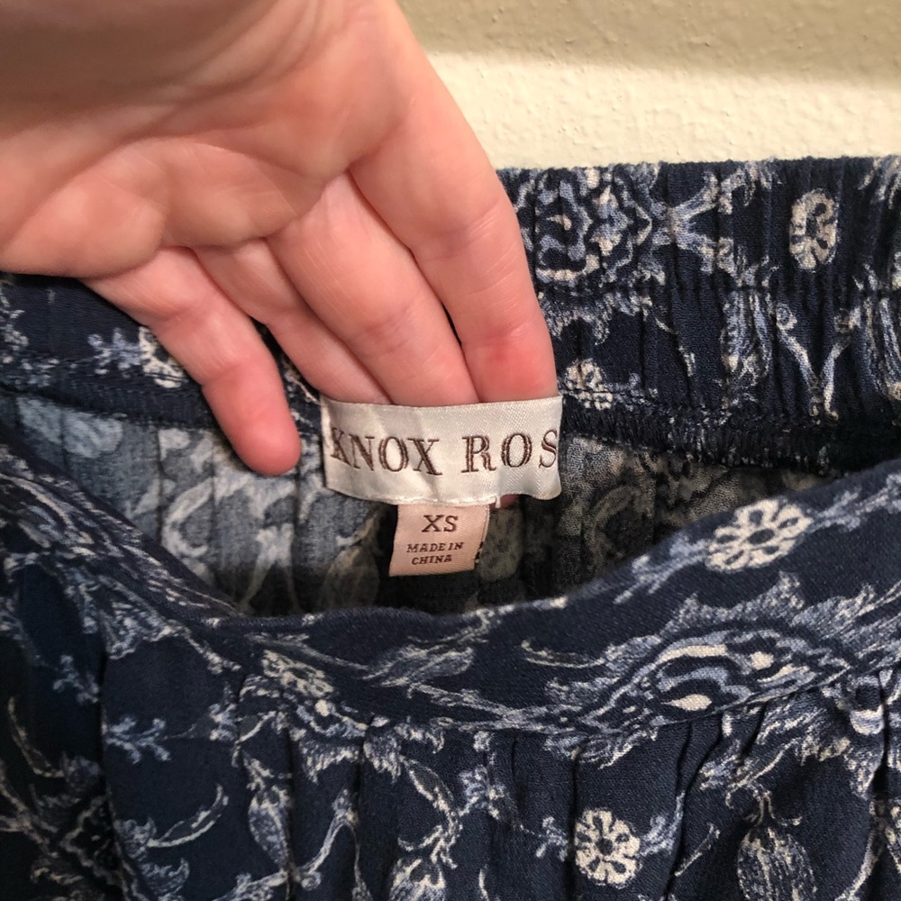 Beautiful boho skirt, back of skirt hits floor.